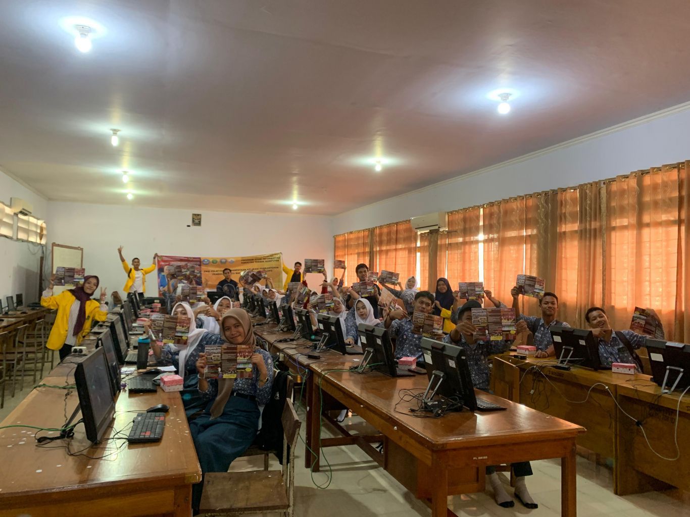 PKM-di-SMKN-1-PALOPO,-Kamis,-15-5-2025-(6)